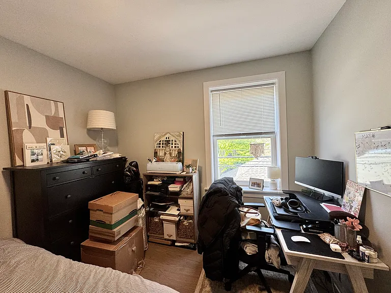 2022 W Division St #2B — Photo 19