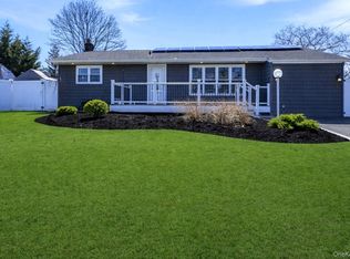 26 Patrician Street, Holbrook, NY 11741