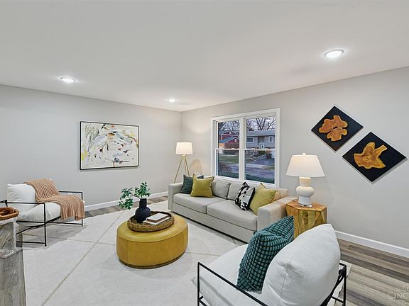 4th image of 1033 Hearthstone Dr