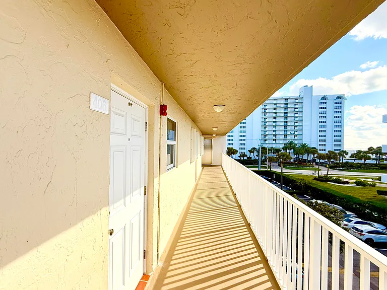 2929 S Ocean Blvd #406 — Photo 3