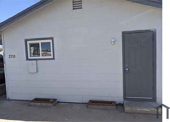 2nd image of 2719 W Maryland Ave #3