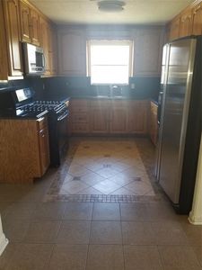 4515 E 37th St, Dickinson, TX, 77539