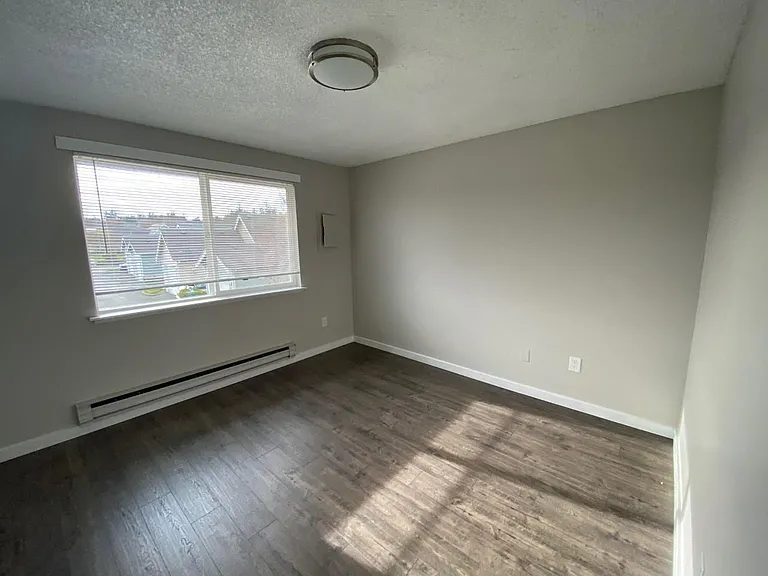 75 W Whidbey Ave #C202 — Photo 8