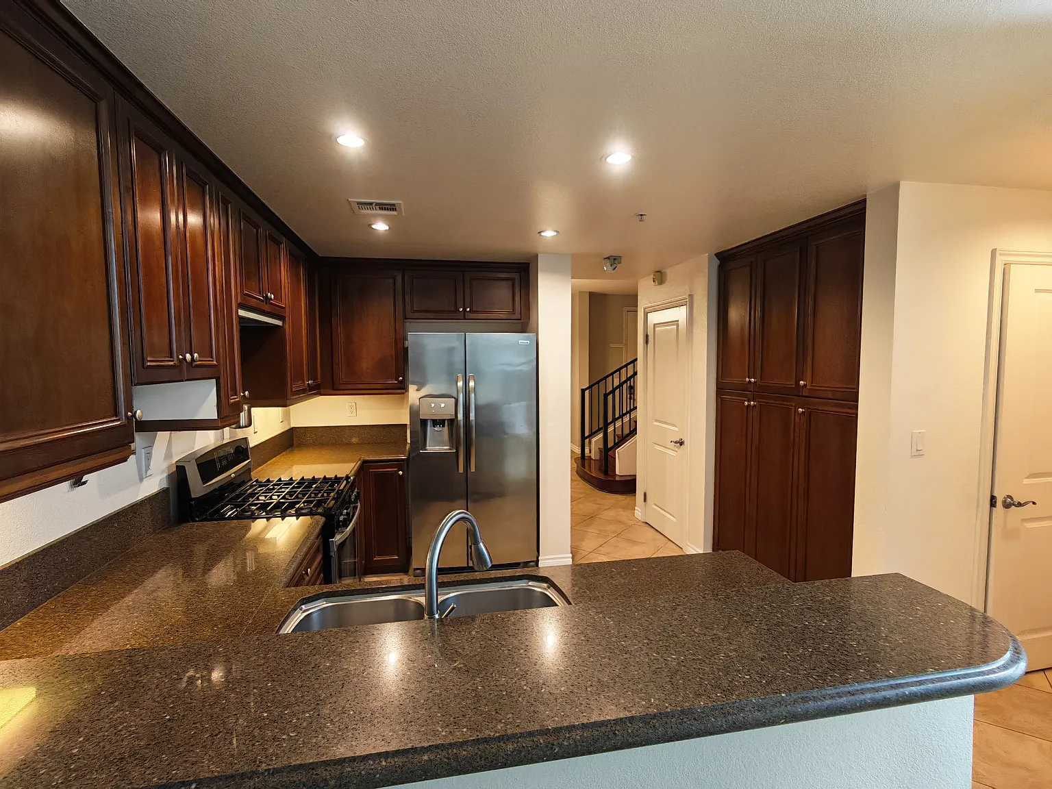 88 E Bay State St — Photo 4