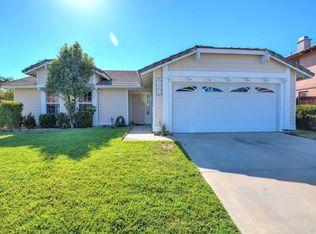 25501 Birchtree Dr, Murrieta, CA 92563
