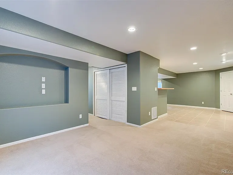 9141 Sunningdale Rd — Photo 36