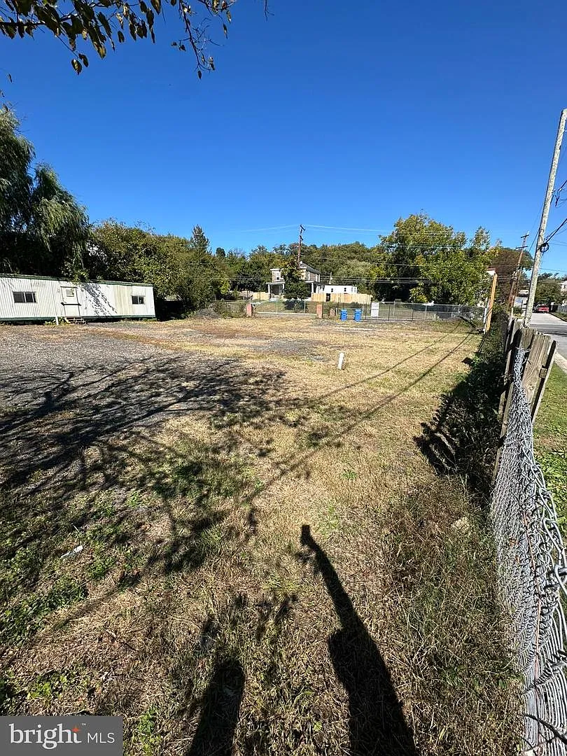 5927 Central Ave photo 1