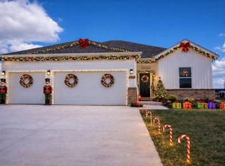 1747 Cash Dr, Mount Vernon, MO 65712