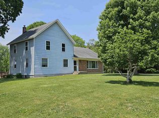 18520 Caledonia Rd, Caledonia, IL 61011