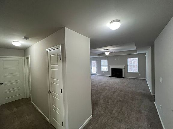 3rd image of 3463 Silver Chase Ct