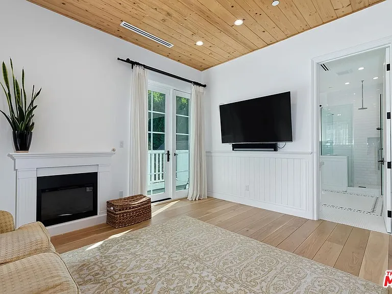 10810 Wilkins Ave — Photo 26