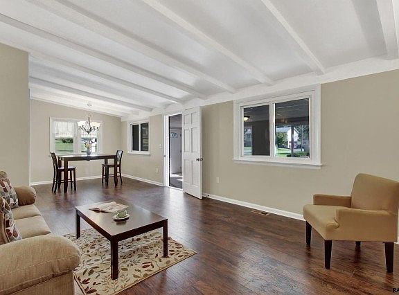 4th image of 315 Mumper Ln