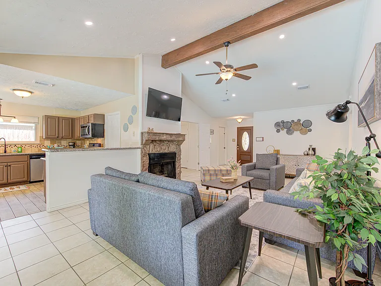 9126 Benwick Dr — Photo 17