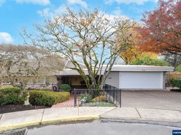 915 NW Westwood Pl, Corvallis, OR 97330