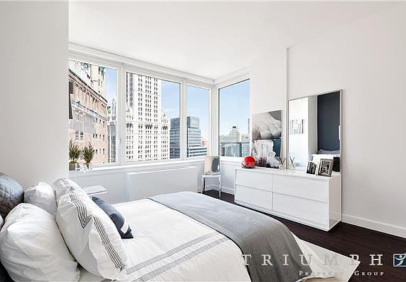 4th image of 113 Nassau St APT 20F