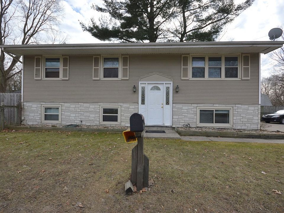 1st image of 1029 E Bristol St
