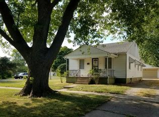 2920 Moultrie Ave, Mattoon, IL 61938