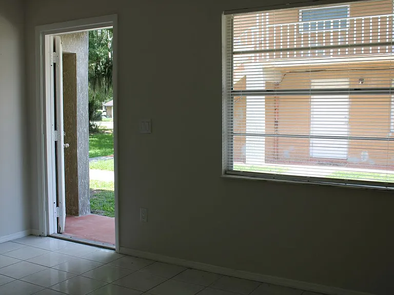 703 Michigan Ct #2 — Photo 4