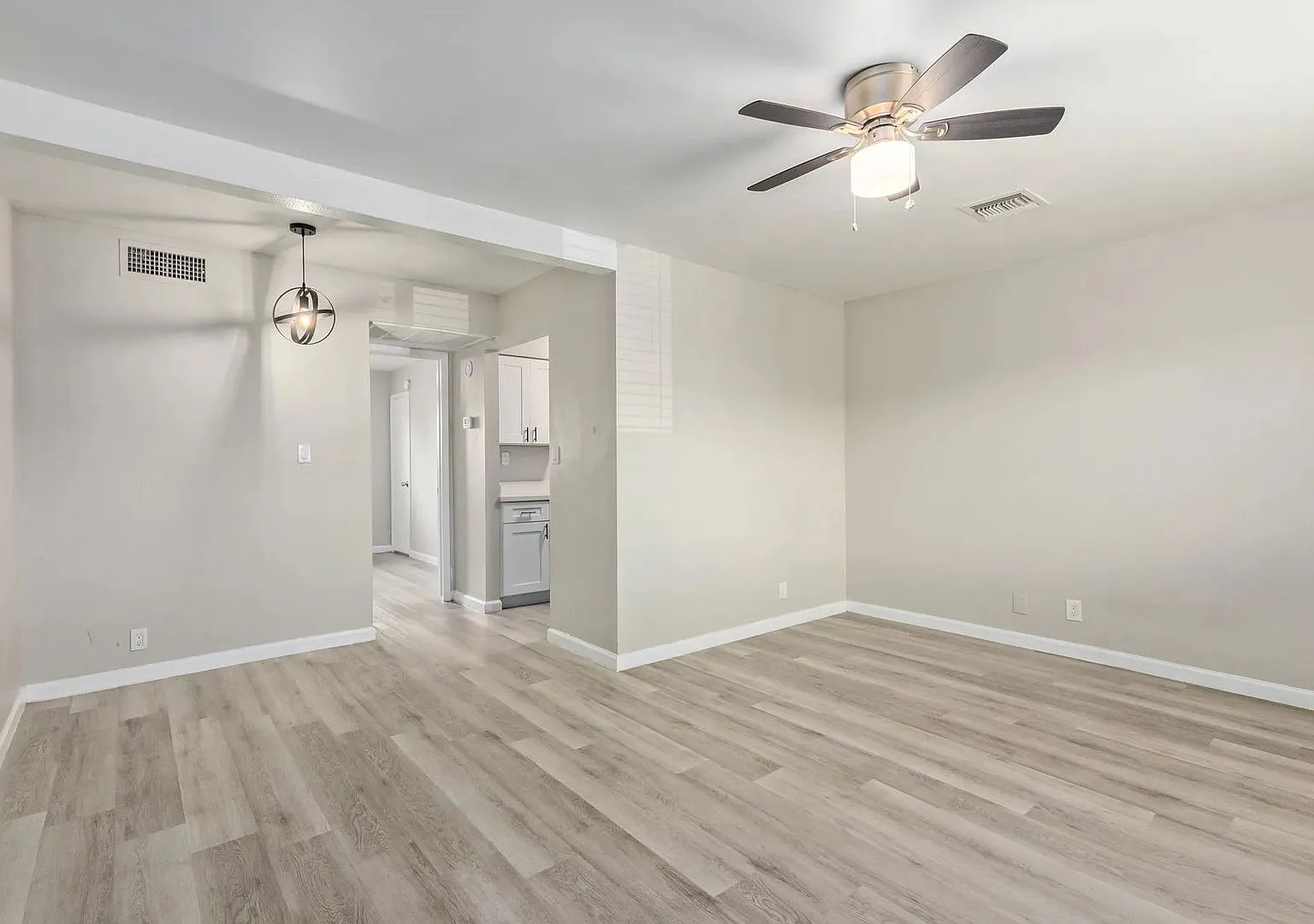 Welcome Home to Arcadia Cottages! — Photo 2