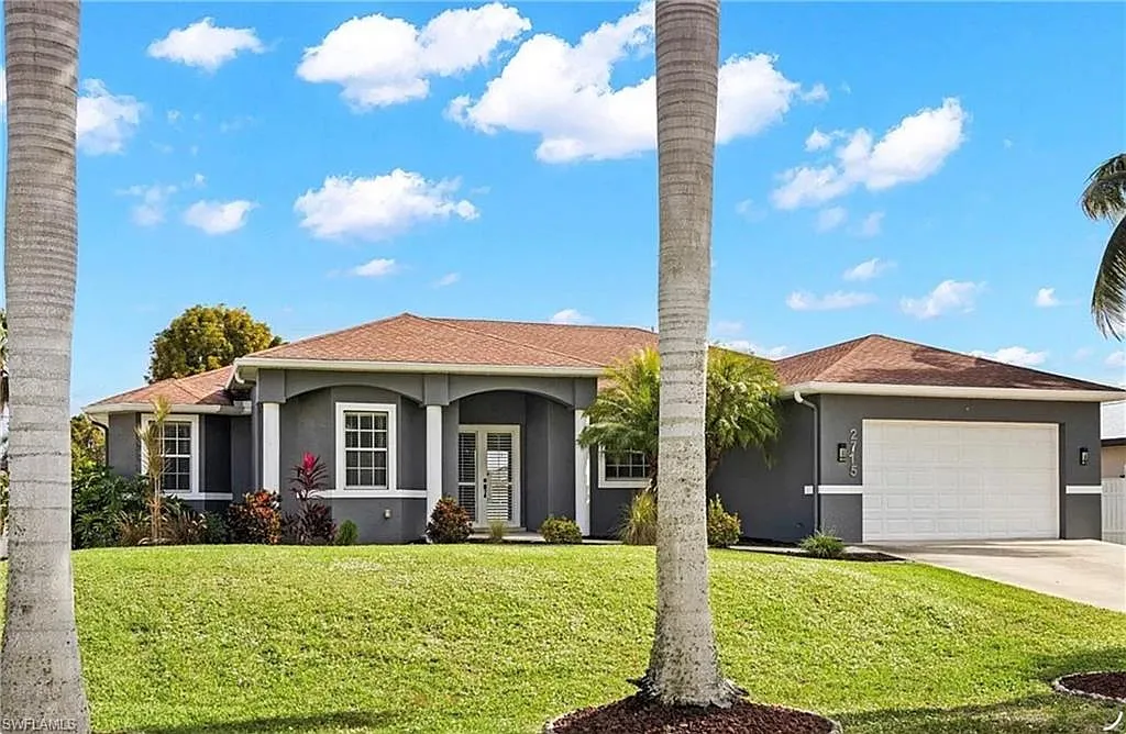 3 bed, 3.0 bath, 2205 sqft, $3,000 — Photo 1