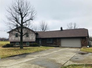 3077 Kemp Rd, Dayton, OH 45431