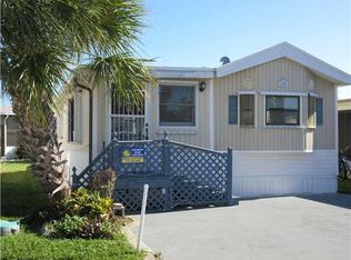 605 Nettles Blvd, Jensen Beach, FL 34957