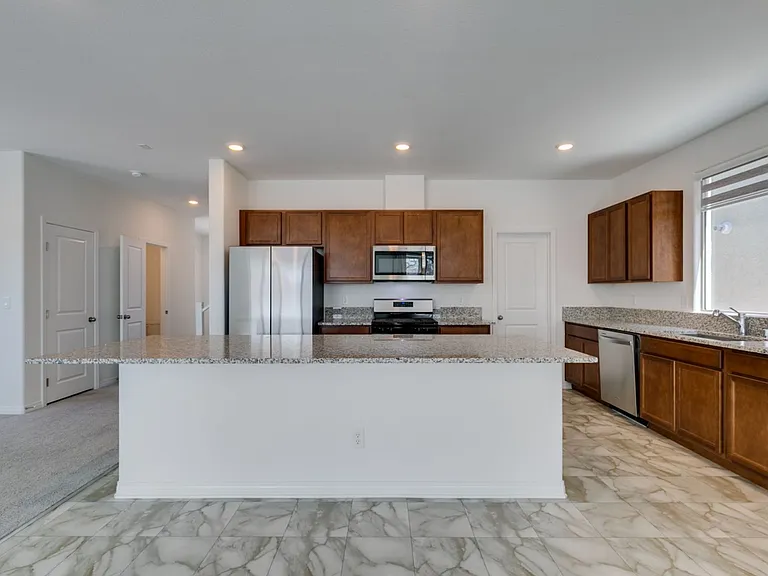 10303 Dallington St — Photo 26