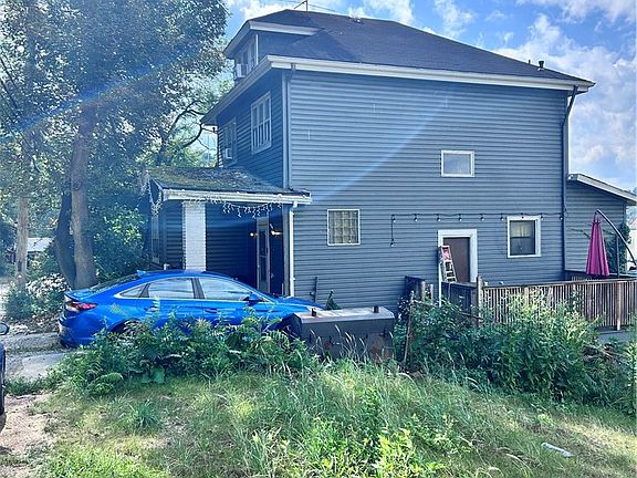 4th image of 431 Noblestown Rd