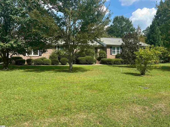 109 Fox Trl, Laurens, SC 29360