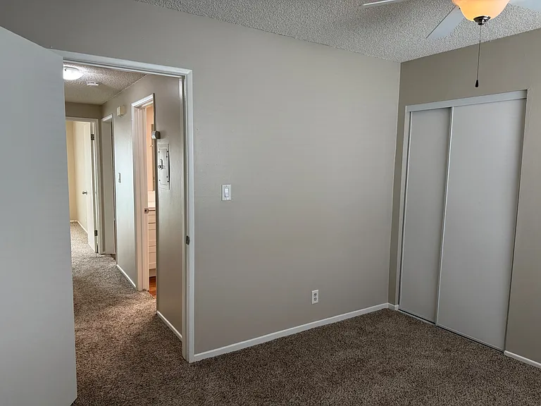 325 E Amerige Ave #A — Photo 49