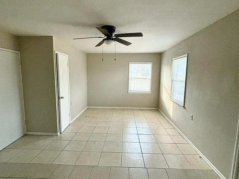 4024 N Scenic Hwy #1 — Photo 10
