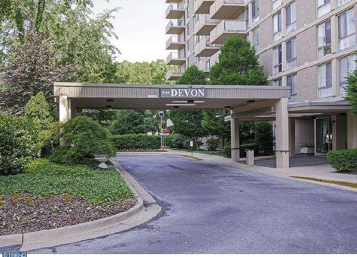 1st image of 2401 Pennsylvania Ave APT 205