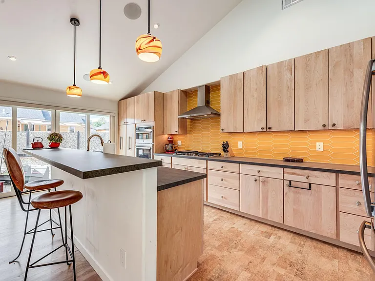 2395 Watt St — Photo 7