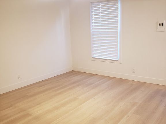 3rd image of 1655 W Pampas Ln #B023649d7