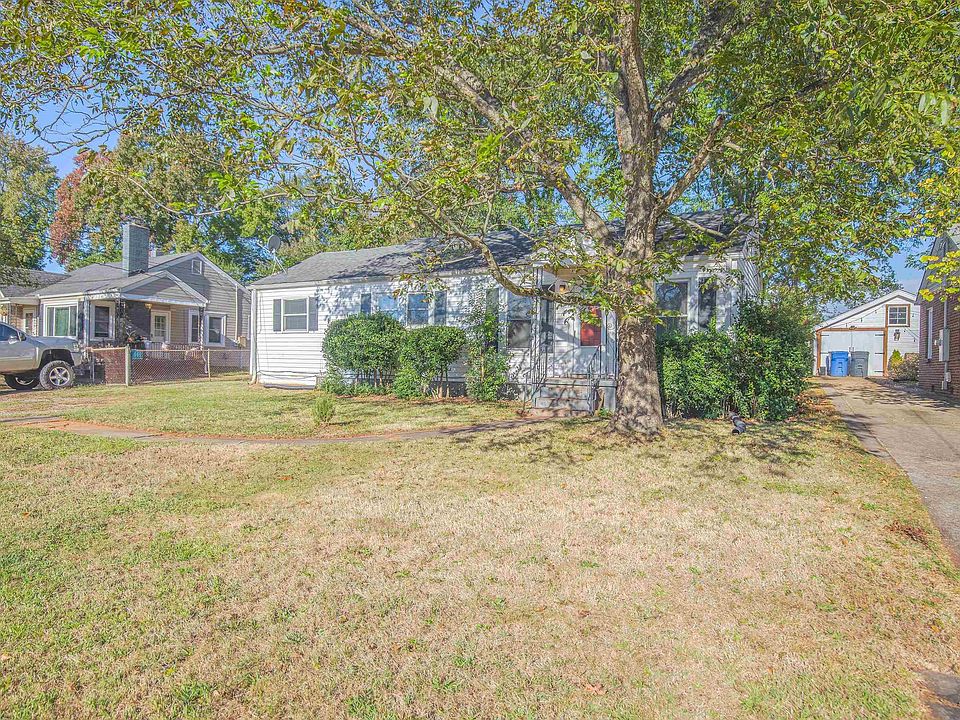 405 Perry Rd, Greenville, SC 29609 Zillow