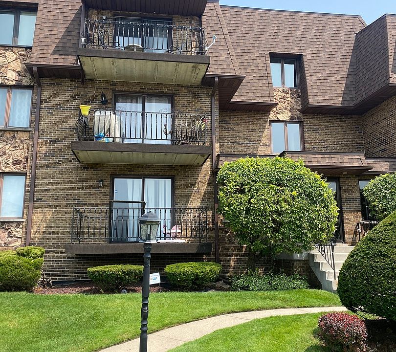 1st image of 10445 S Mansfield Ave #3E