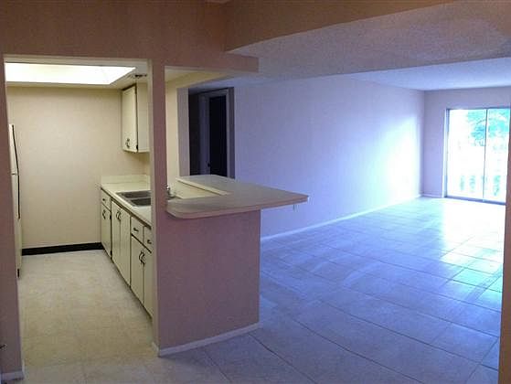 3rd image of 3704 Broadway APT 213A