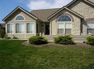 2695 Canterbury Cir #C, Port Clinton, OH 43452