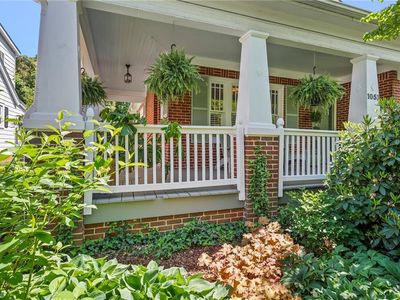 1051 S Hawthorne Rd, Winston Salem, NC, 27103