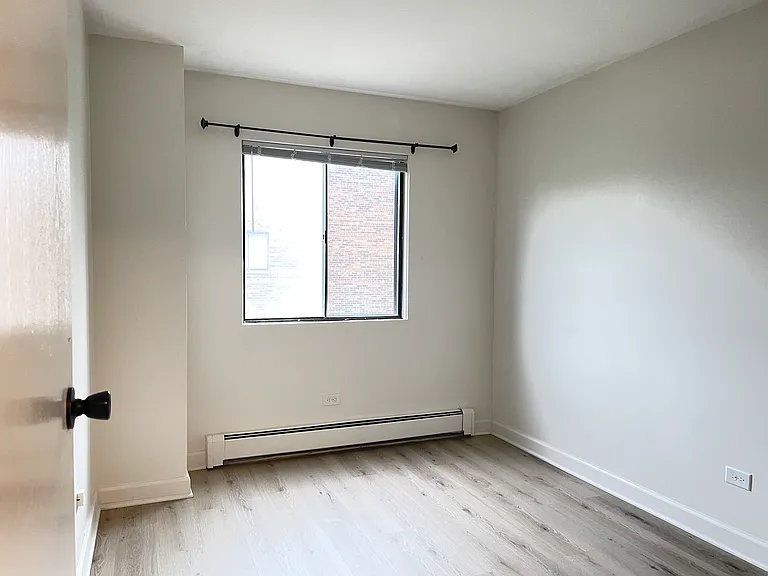 4 Parkside Ct #7 — Photo 10