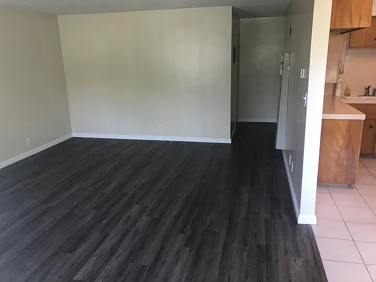 218 E Orlando Way #C — Photo 6