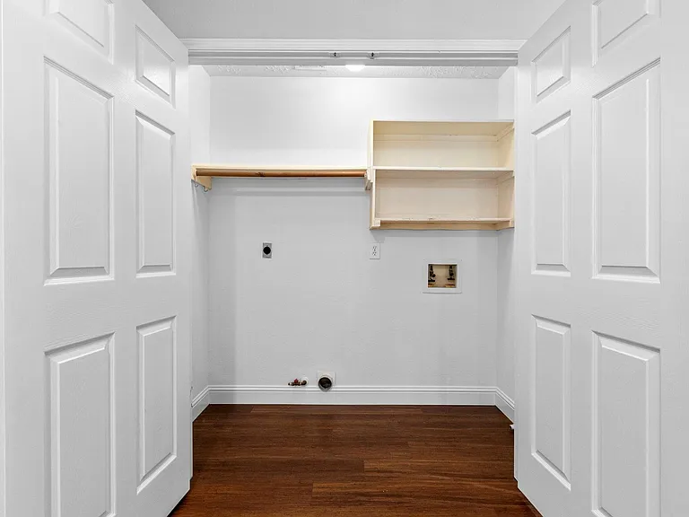 13507 Country Green Ct — Photo 27