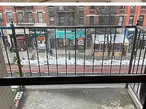 1724 2nd Avenue image 7 of 7