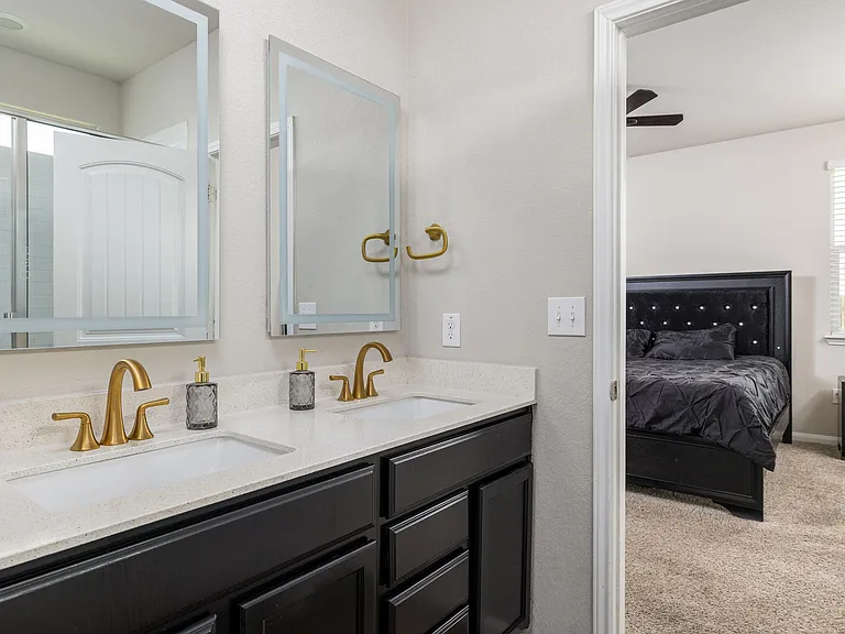 708 Quarton Dr — Photo 20