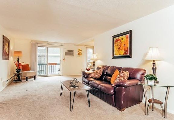 3rd image of 220 Bedford St APT 6G