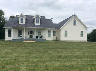 32 Maplewood Dr, New Wilmington, PA 16142