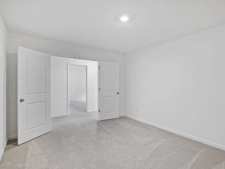 4240 Tifton Ln — Photo 10