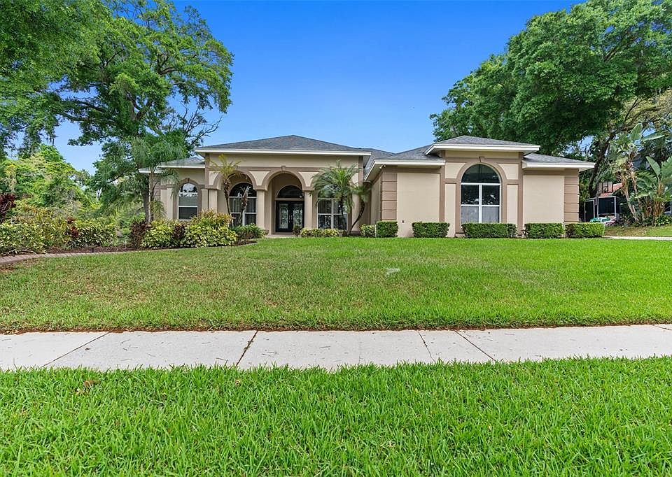 1st image of 2501 Oak Landing Dr