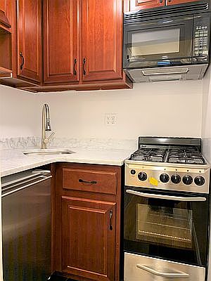 1st image of 105 W 77th St APT 2A