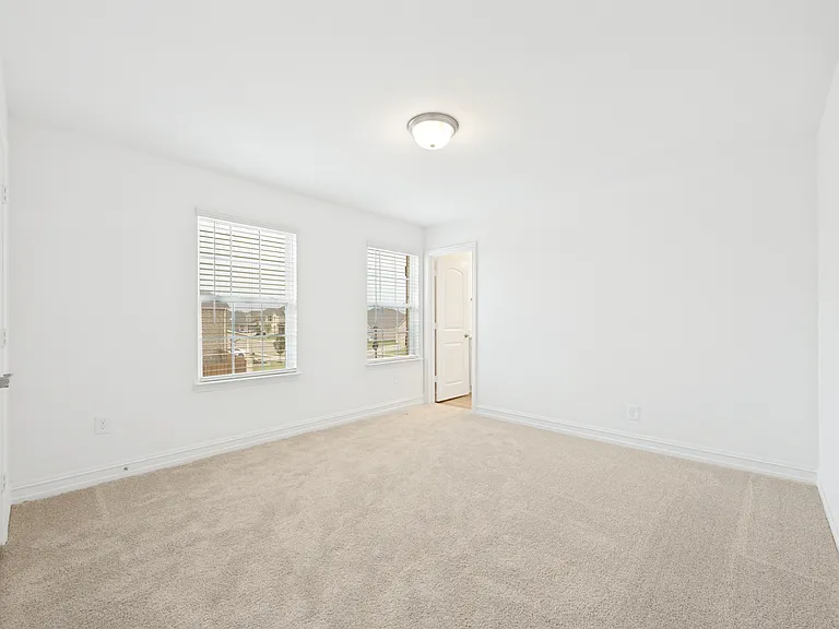 1708 Kendell St — Photo 10